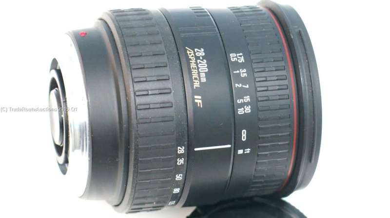 Sigma 28-200mm f 3.5-5.6 Aspherical IF DL HYPERZOOM MACRO for SONY MINOLTA Digital SLR Cameras