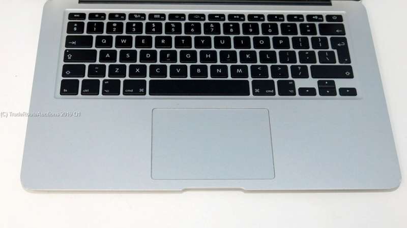 Apple MacBook Air 13.3-inch | Core i5 1.8GHz | 8GB RAM | 128GB SSD MACBOOK AIR 13 INCH 2017 MODEL