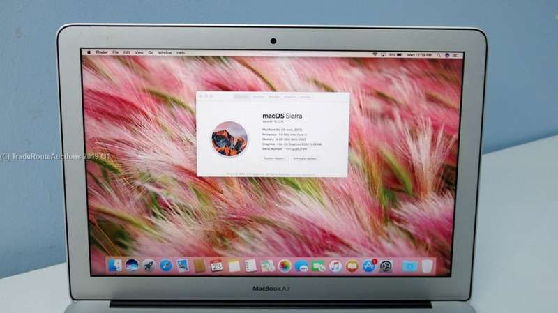 Apple MacBook Air 13.3-inch | Core i5 1.8GHz | 8GB RAM | 128GB SSD MACBOOK AIR 13 INCH 2017 MODEL