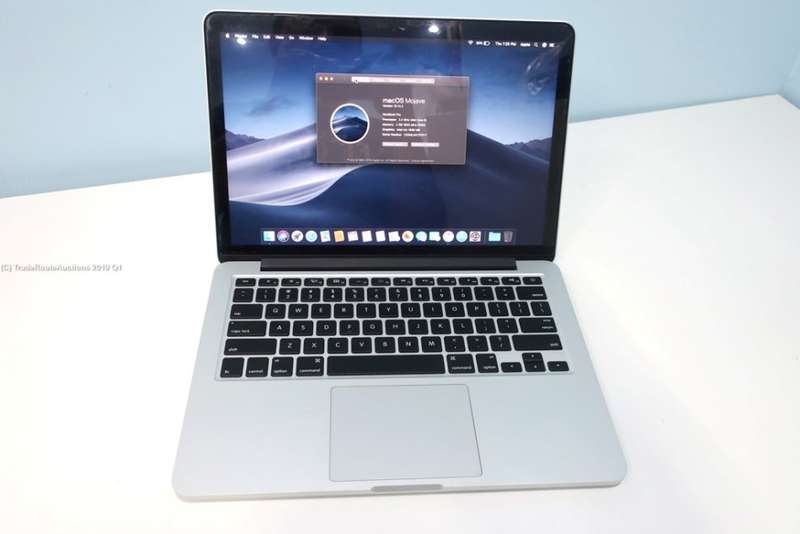 Apple MacBook Pro 13.3-inch  | Core i5 2.4GHz | 4GB DDR3  | 128GB SSD  ** RETINA DISPLAY * LATE 2013