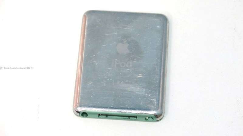 Apple iPod Nano | Green | 8GB | 3rd Generation | MB253 | A1236  **** IPOD NANO ****