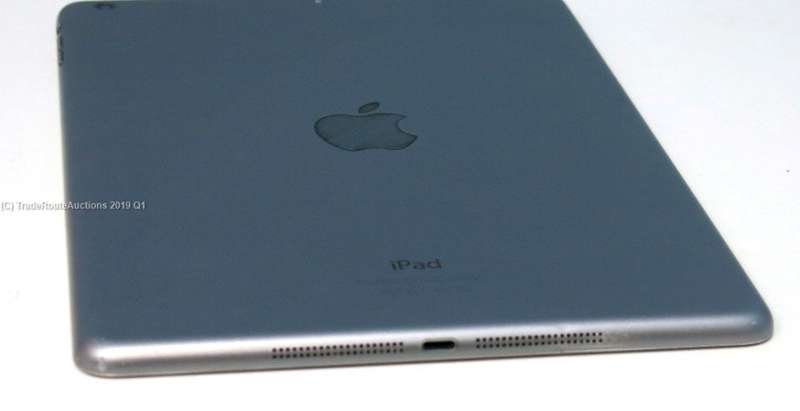IPAD AIR | 16GB | WiFi | MD785HC/A | SPACE GREY | APPLE  ***  RETINA DISPLAY  ***