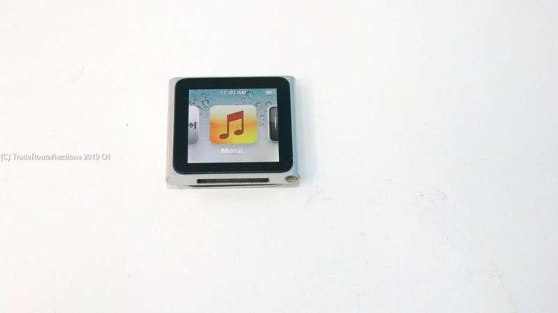 Apple iPod nano 6th Generation (8GB) (SILVER) MC525