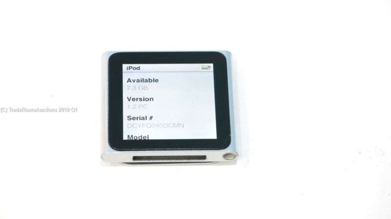 Apple iPod nano 6th Generation (8GB) (SILVER) MC525