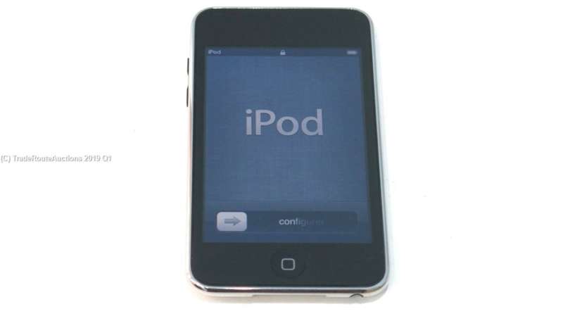 Apple iPod Touch 3rd Generation 32GB  | MC008ZP - A1318
