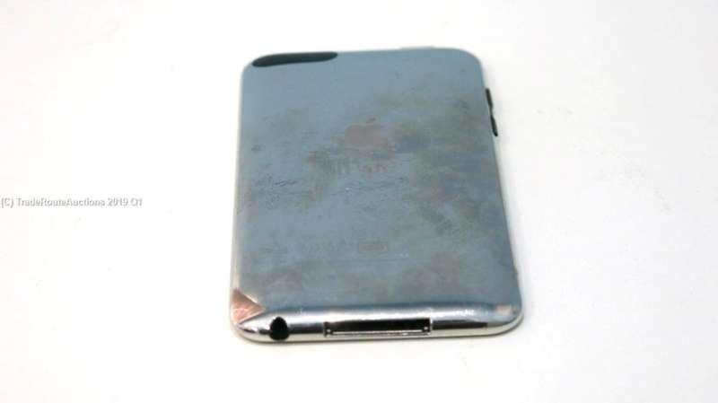 Apple iPod Touch 3rd Generation 32GB  | MC008ZP - A1318