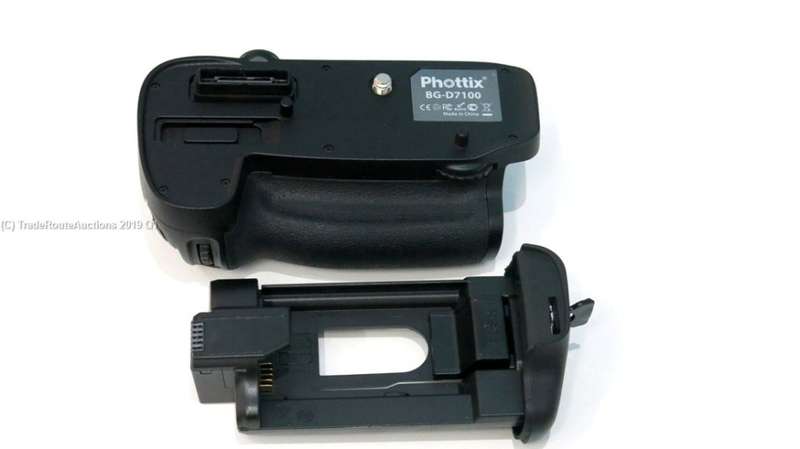 Phottix Battery Grip BG-D7100 for Nikon D7100 Camera