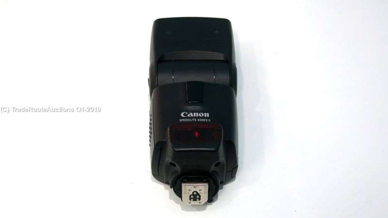 Canon Speedlite 430EX II Flash for Canon EOS DIGITAL SLR Cameras *** BARGAIN ** Fits all CANON DSLRs