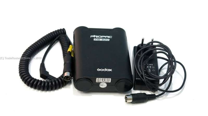 GODOX Propac PB820 Lithium-ion External battery backup for Speedlites plus Cable Model NX