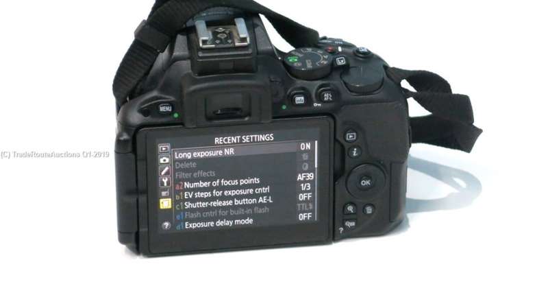 NIKON D5500 DSLR CAMERA BODY