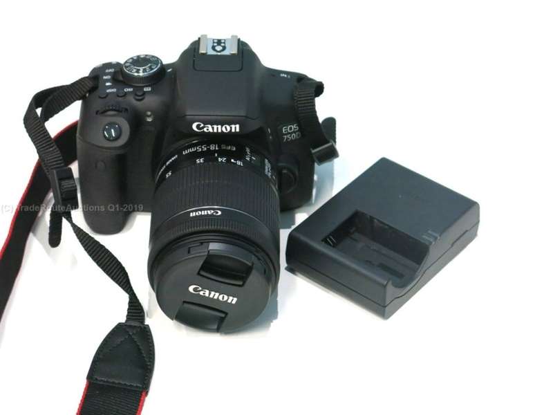 CANON EOS 750D Digital SLR CAMERA BODY PLUS CANON 18-55 IS STM LENS KIT - 24.2 MEGAPIXELS