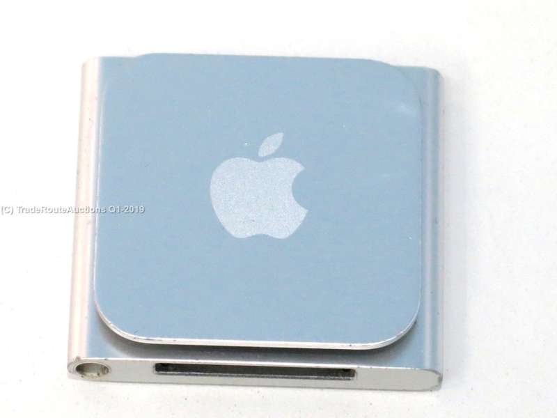 Apple iPod nano 6th Generation (8GB) (SILVER) MC525
