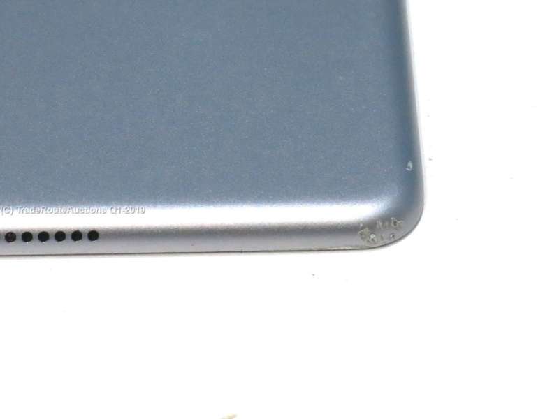 IPAD AIR 2 | MGGX2HC/A | 16GB | 4G CELLULAR + WiFi | SPACE GREY ** RETINA ** 9.7 inch TABLET