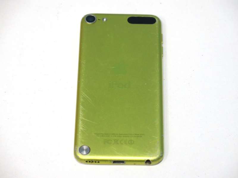 Apple iPod Touch | WHITE/GREEN | 32GB | 5th Generation | A1421 | MD714ZP/A | RETINA DISPLAY