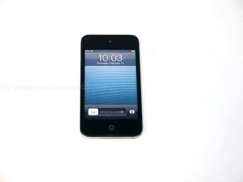 Apple iPod Touch 4th Generation Black | 8GB Retina Display | MC540BT/A | A1367