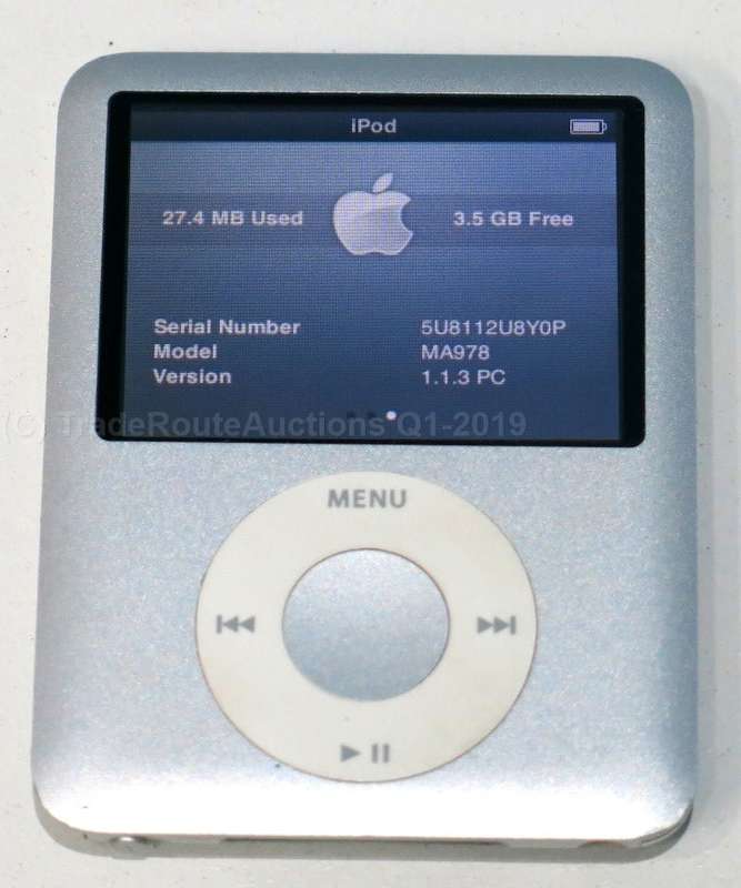 Apple iPod Nano | Silver | 4GB | 3rd Generation | MA978