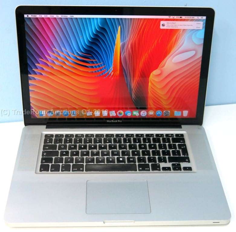 Apple MacBook Pro 15.4-inch | Core i7 2.0GHz | 4GB RAM | 250GB HDD *** GENUINE APPLE ***