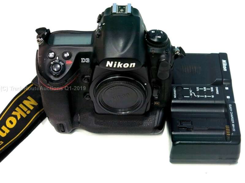 Nikon D3 FX DSLR Professional Camera (Body Only) | Fast, accurate 51-point AF