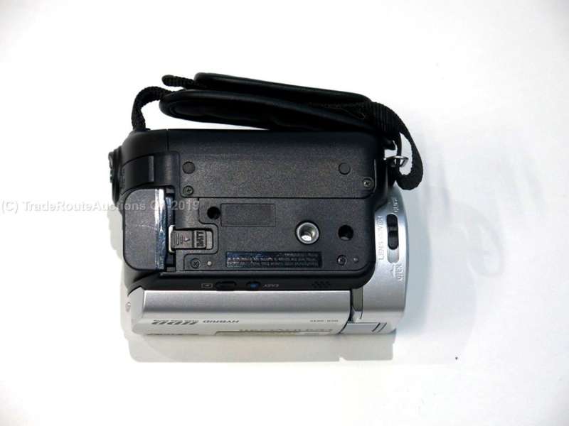Sony DCR-SR45 30GB Hard Drive Handycam Camcorder with 40x Optical Zoom (HYBRID)
