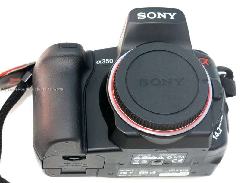 SONY ALPHA A350 DIGITAL CAMERA 14.2 MP BODY ONLY