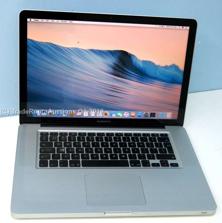 Apple MacBook Pro 15.4-inch | Core i7 2.66GHz | 4GB DDR3  | 500GB HDD *** GENUINE APPLE ***