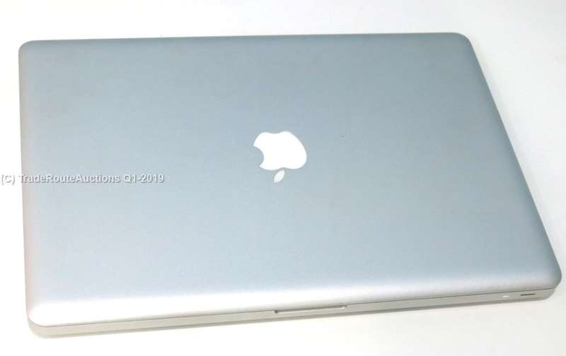 Apple MacBook Pro 15.4-inch | Core i7 2.66GHz | 4GB DDR3  | 500GB HDD *** GENUINE APPLE ***