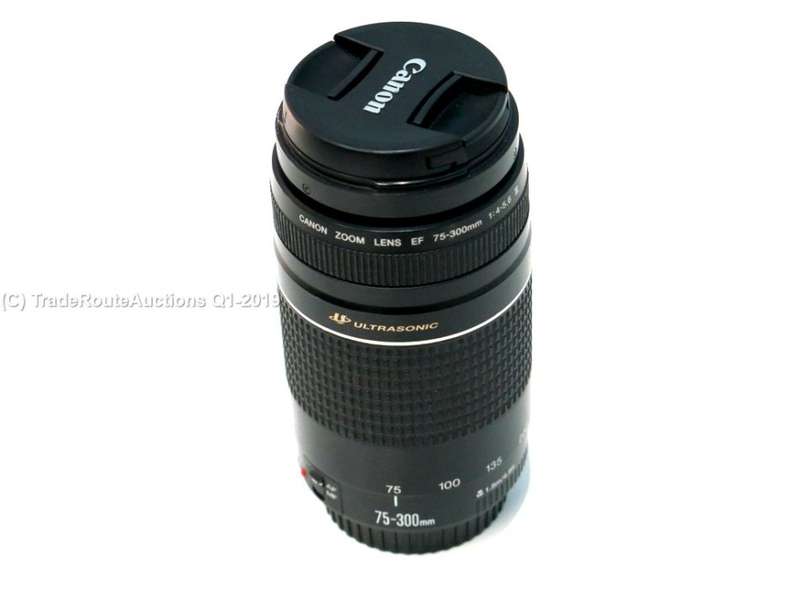 CANON EF 75-300MM III USM Zoom Lens Canon Cameras  - Cracked filter ring