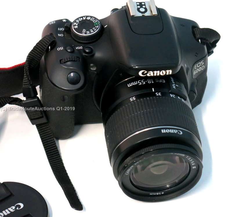 Canon EOS 600D DSLR CAMERA with Canon 18-55 Lens Professional Camera Kit