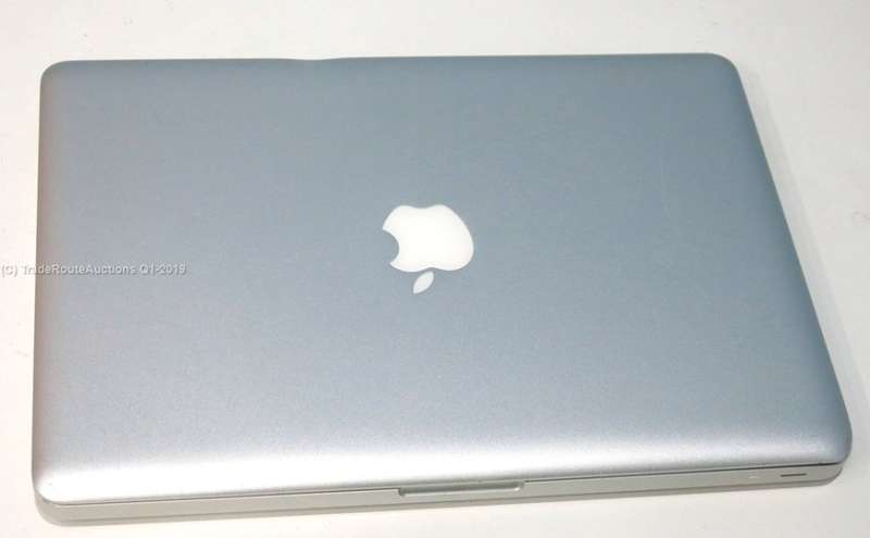 MacBook Pro 13.3-inch | Core i5 2.5GHz | 4GB DDR3 RAM | 320GB HDD | INTEL HD GRAPHICS - MACBOOK