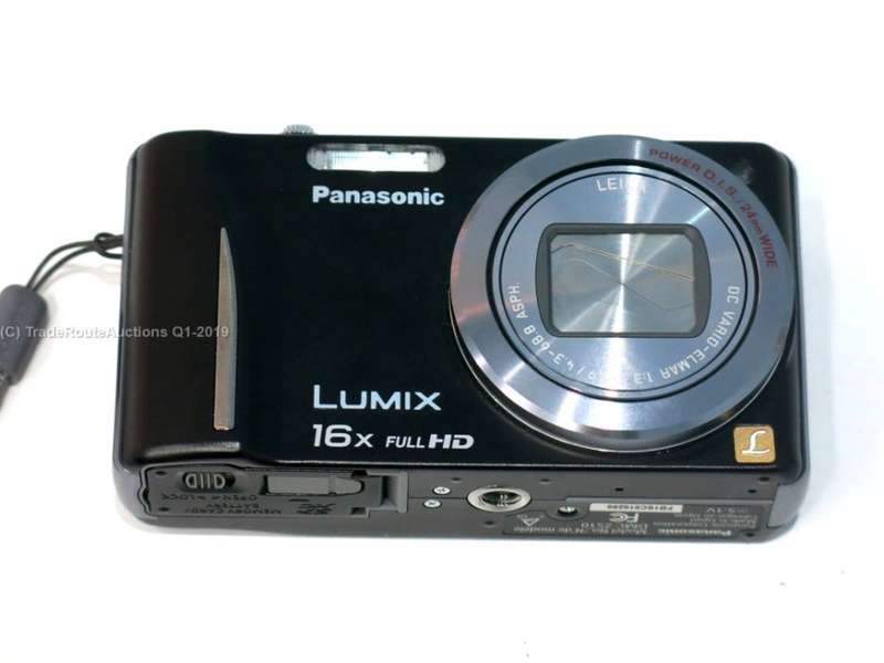 Panasonic Lumix DMC-ZS10 ( LEICA )14.1 MP Digital Camera 16x Wide Angle Optical IS Zoom Built-In GPS
