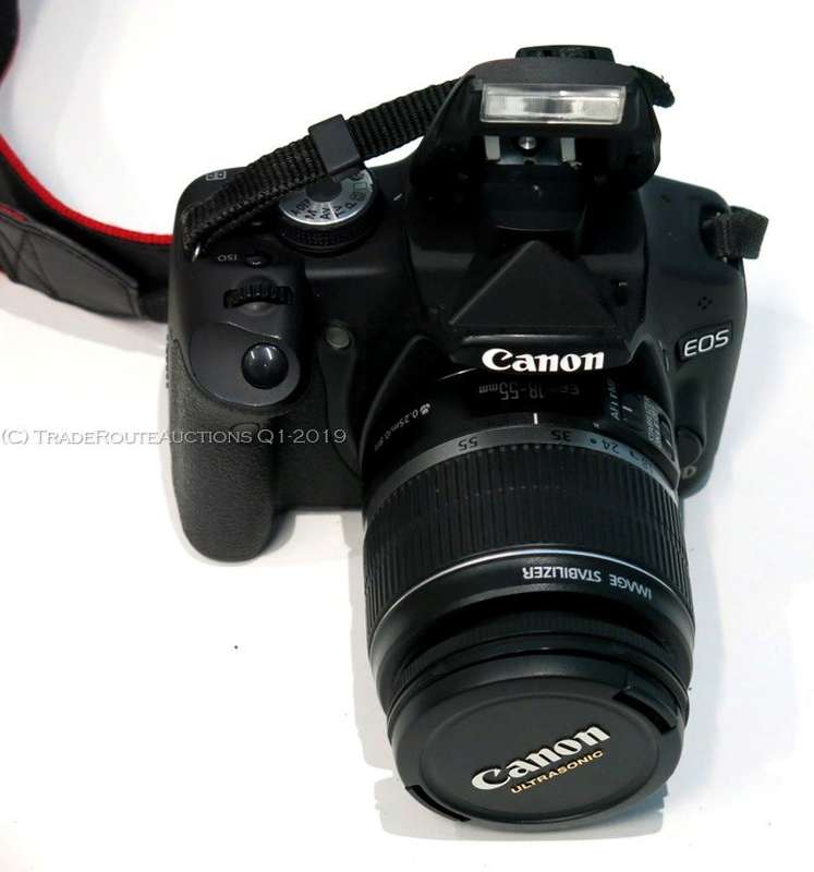Canon EOS 500D Digital SLR camera 15.1 Megapixels FULL HD + Canon 18-55mm Lens KIT