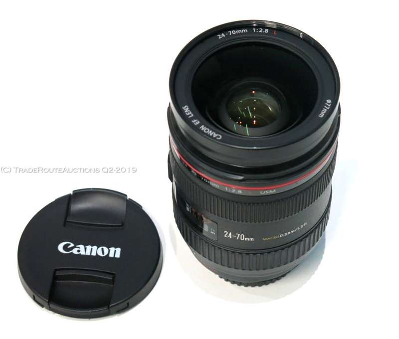 Canon EF 24-70mm f/2.8 L USM Zoom Lens for Canon FULL FRAME DSLR Cameras