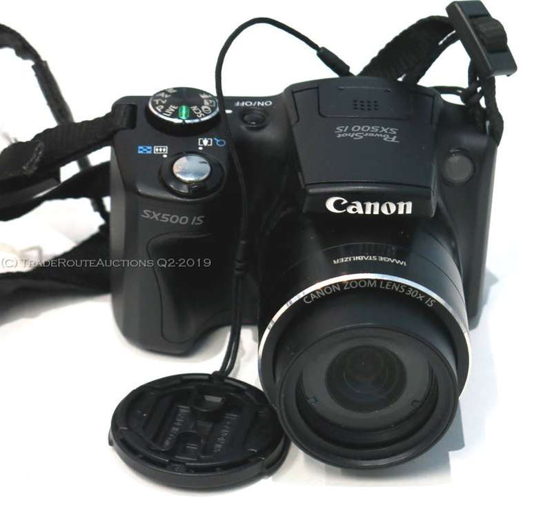 BOXED - Canon PowerShot SX500 IS 16.0 MP with 30x Wide-Angle Optical IS Zoom and 3.0-Inch LCD