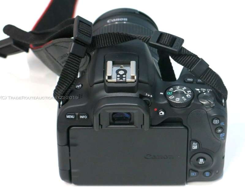 Canon EOS 200D DSLR Camera - 24.2MP - DIGIC 7 - with Canon 18-55 III Lens kit