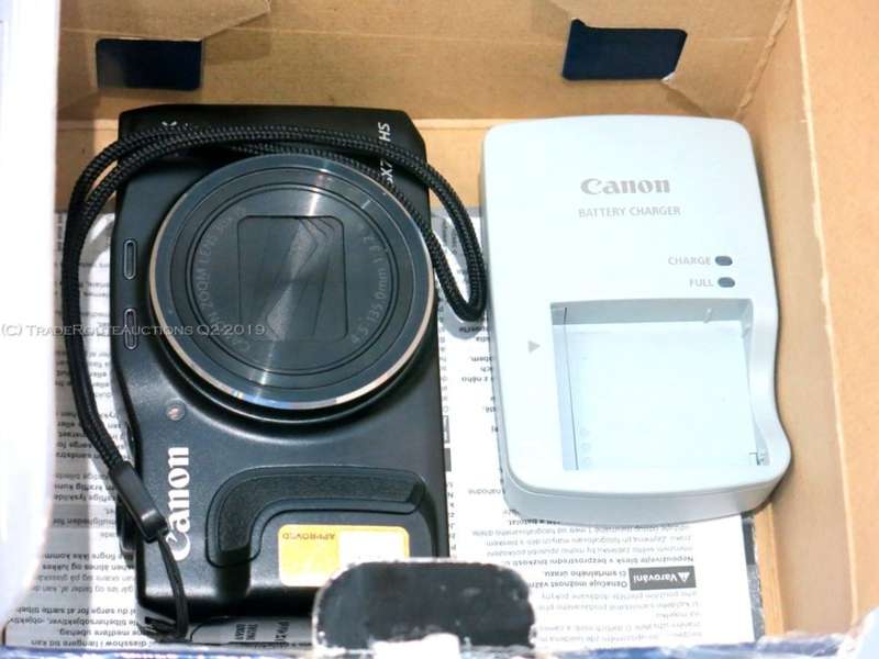 Boxed - Canon SX710 Ultra Zoom Digital Camera Black 20.3MP | WIFI | 30X OPTICAL ZOOM