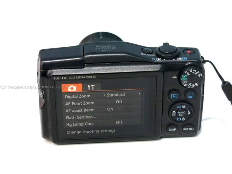 Boxed - Canon SX710 Ultra Zoom Digital Camera Black 20.3MP | WIFI | 30X OPTICAL ZOOM