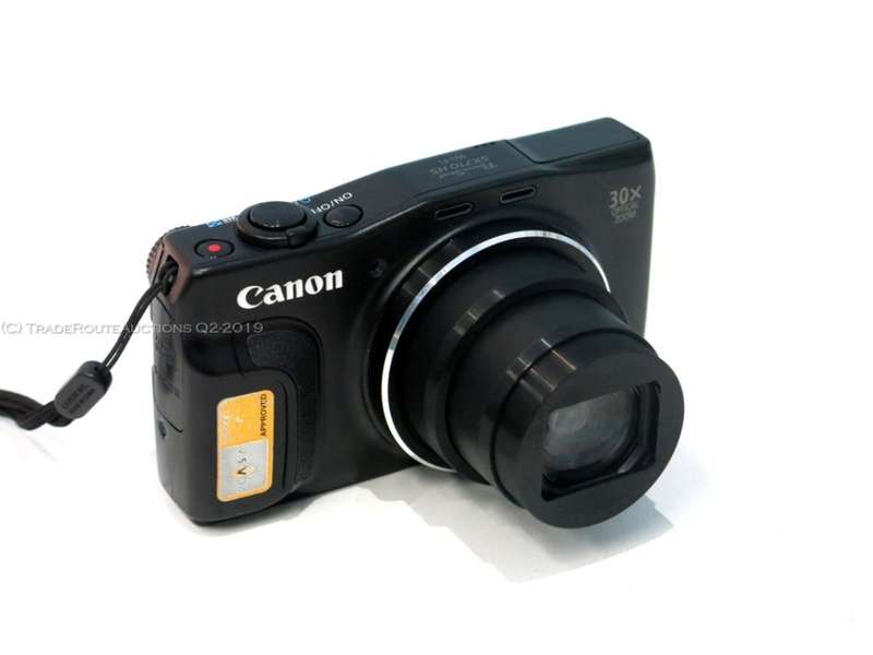 Boxed - Canon SX710 Ultra Zoom Digital Camera Black 20.3MP | WIFI | 30X OPTICAL ZOOM