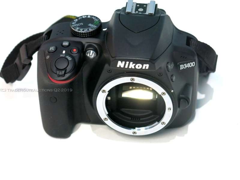 New Nikon D3400 Camera & AF-P 18-55mm + AF-P DX 70-300mm F/4.5-6.3G ED VR Twin Lens KIT
