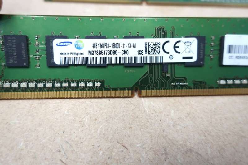 Samsung 4GB DDR3 RAM DESKTOP MEMORY MODULE PC3-12800 1600MHz (Model : M378B5173DB0)