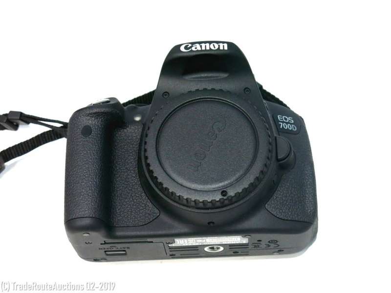 Canon EOS 700D DIGITAL SLR CAMERA BODY ONLY | 18.0 MP FULL HD