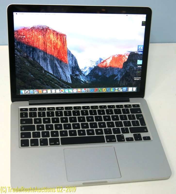 MacBook Pro 13.3-inch Mid 2014  | Core i5 2.6GHz | 8GB RAM | 128GB SSD  ** RETINA DISPLAY **