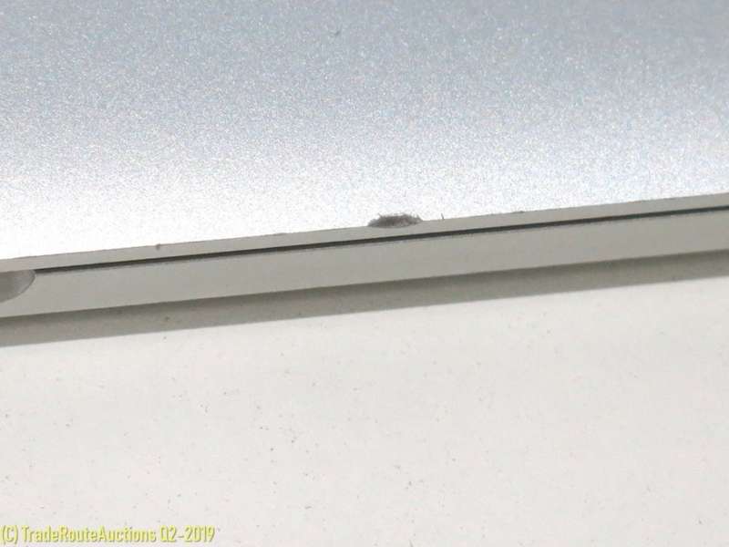 MacBook Pro 13.3-inch Mid 2014  | Core i5 2.6GHz | 8GB RAM | 128GB SSD  ** RETINA DISPLAY **