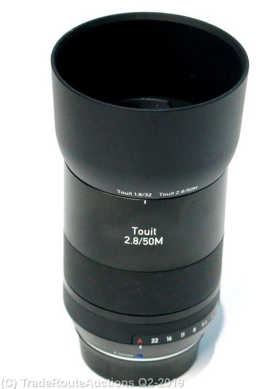 Zeiss Touit 50mm f/2.8 Makro Planar macro Lens for Fujifilm X Series Cameras