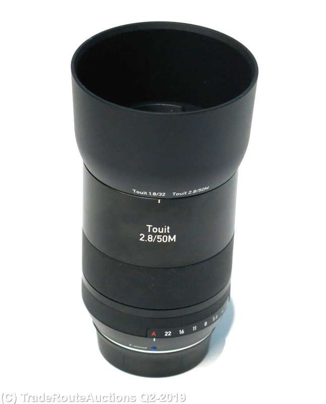 Zeiss Touit 50mm f/2.8 Makro Planar macro Lens for Fujifilm X Series Cameras