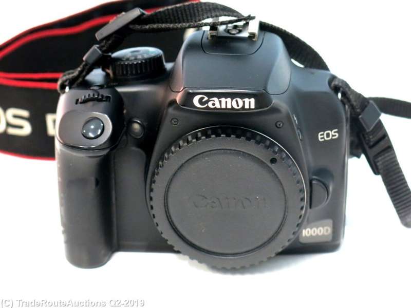 Canon EOS 1000D Digital SLR camera BODY