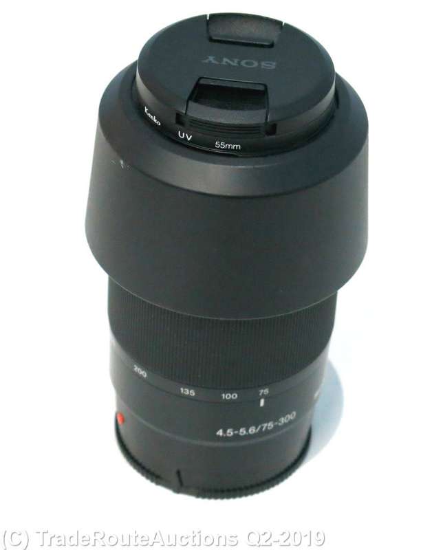 Sony 75-300mm f/4.5-5.6 Compact Super Telephoto Zoom Lens - For Sony DSLR Cameras