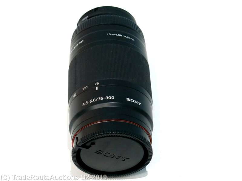 Sony 75-300mm f/4.5-5.6 Compact Super Telephoto Zoom Lens - For Sony DSLR Cameras