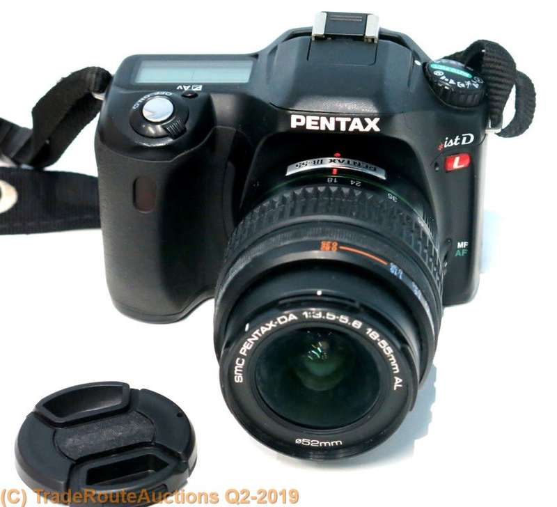 Pentax *ist DL DSLR Camera with 18-55 Lens Kit