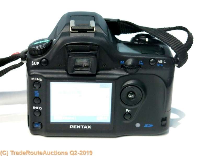 Pentax *ist DL DSLR Camera with 18-55 Lens Kit