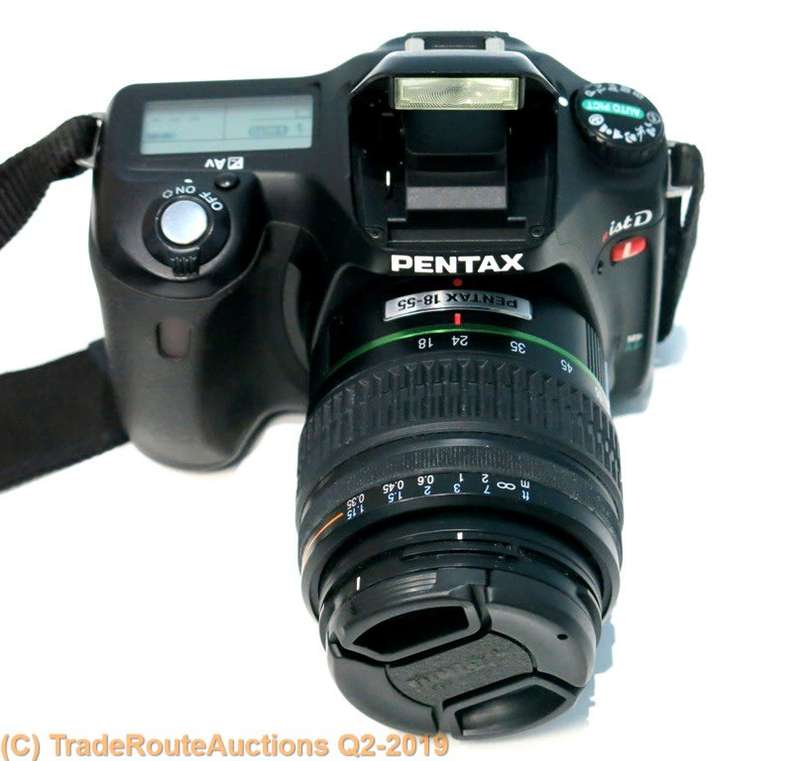 Pentax *ist DL DSLR Camera with 18-55 Lens Kit